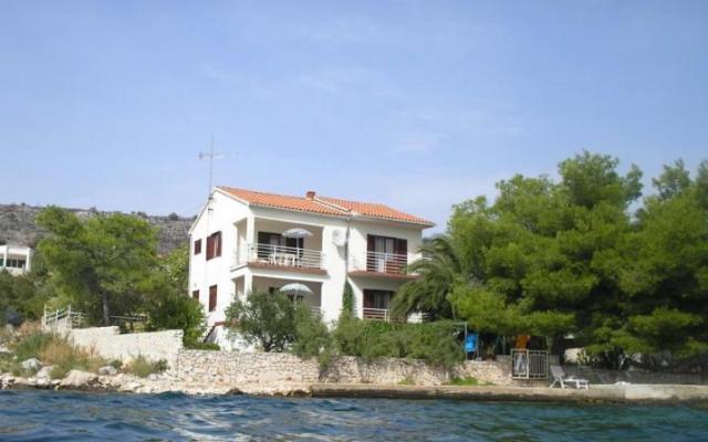 Villa Milmar - Unterkunft Rogoznica Kroatien