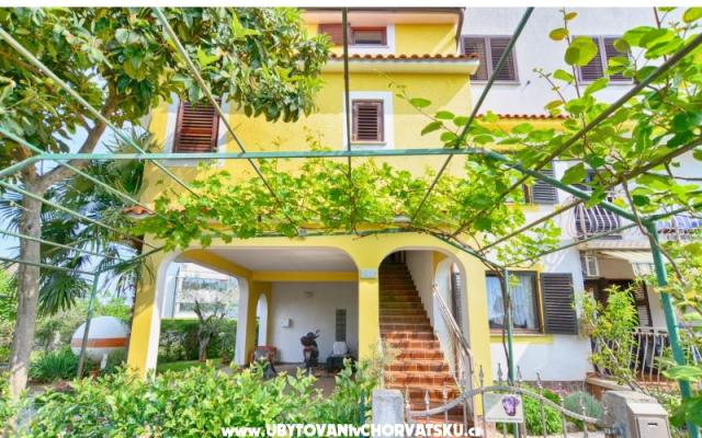 Cheap apartment in Rovinj - Unterkunft Rovinj Kroatien