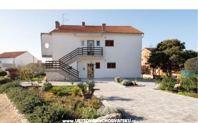 Apartment Rosmarino - Unterkunft Sibenik Kroatien