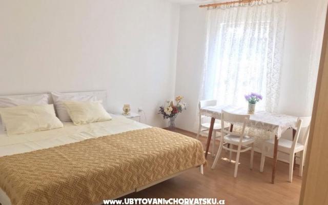 Apartment Silvana - Unterkunft Sibenik Kroatien