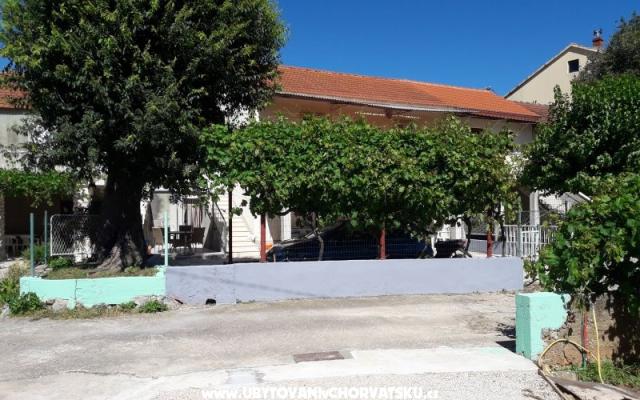 Apartment Stara kuća  - Unterkunft Sibenik Kroatien