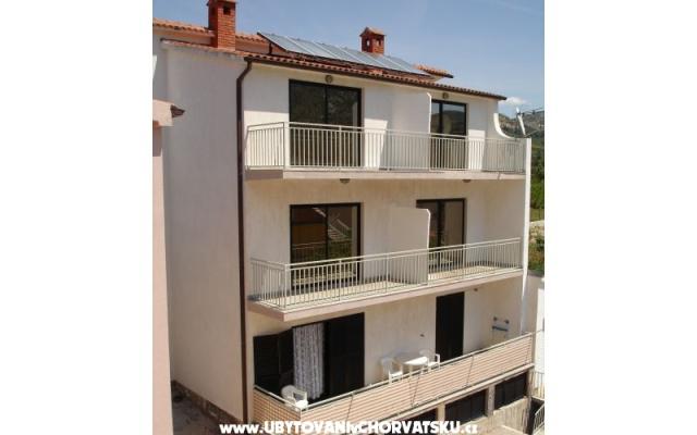 Appartements Frane - Unterkunft Sibenik Kroatien