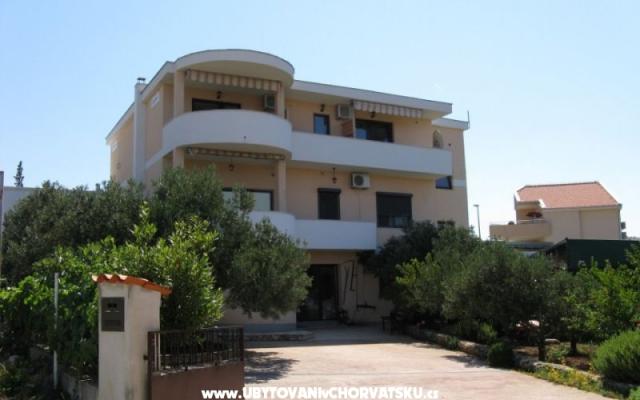 Appartements Josip Lela - Unterkunft Sibenik Kroatien