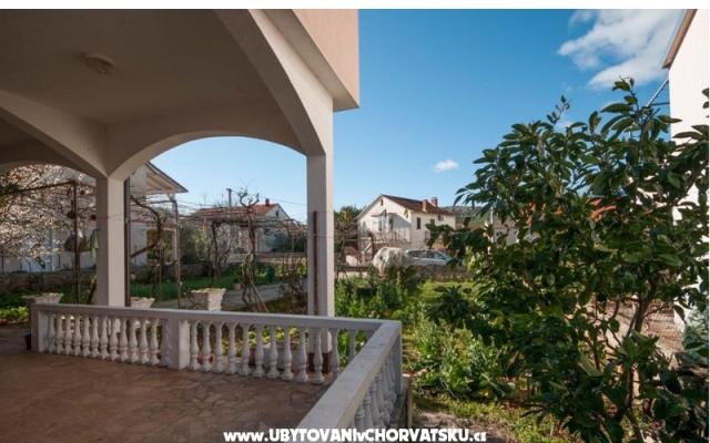 Apartment Maretić - Unterkunft Sibenik Kroatien
