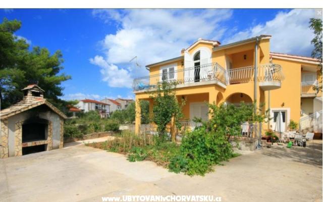 Appartements Naomi - Unterkunft Sibenik Kroatien