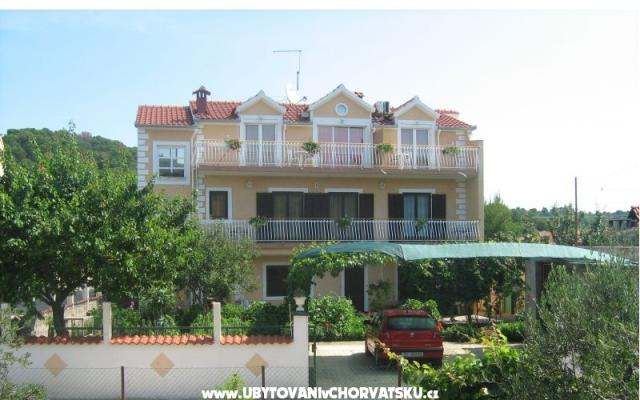 Ferienwohnungen Katarina - Unterkunft Sibenik Kroatien