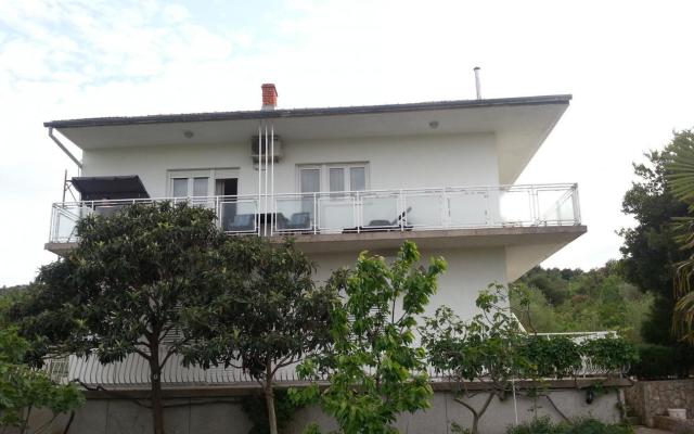 Ferienwohnungen Vlado - Unterkunft Sibenik Kroatien