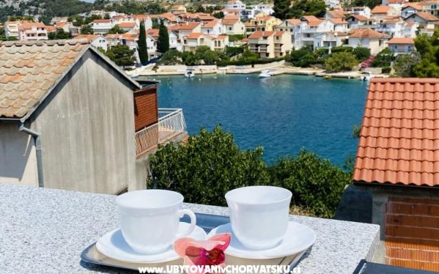 Beach view Haus - Unterkunft Sibenik Kroatien