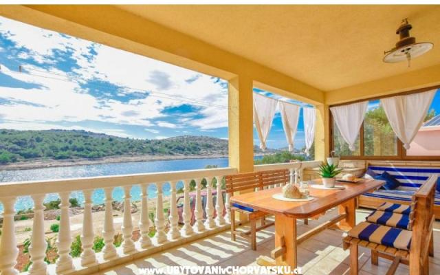 Haus Petra - Island Žirje - Unterkunft Sibenik Kroatien