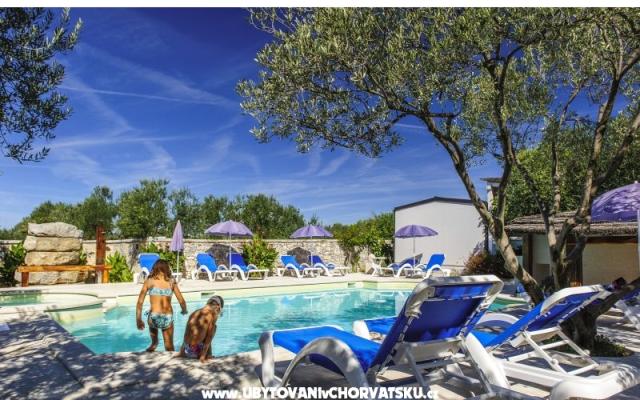 Holiday Resort Olive Garden Jadrija - Unterkunft Sibenik Kroatien