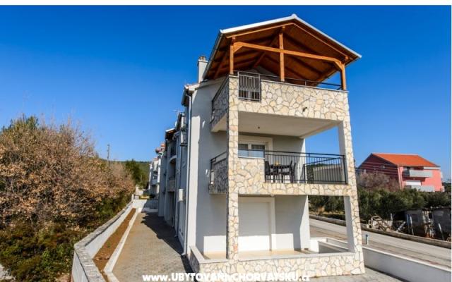 Vila Jelena - Unterkunft Sibenik Kroatien