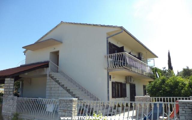 Appartements Blagaić Zlatko - Unterkunft Insel Solta Kroatien