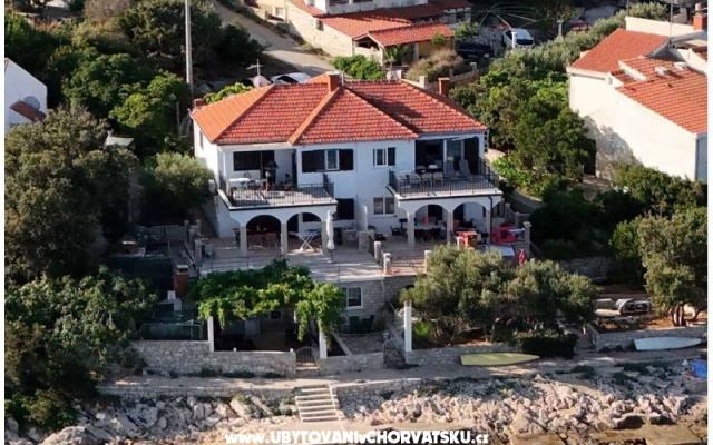 Appartements Oli - Unterkunft Insel Solta Kroatien