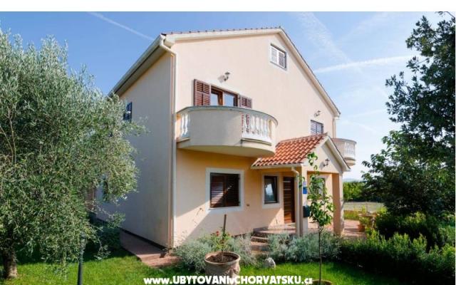 Apartment Dana - Unterkunft Sukosan Kroatien