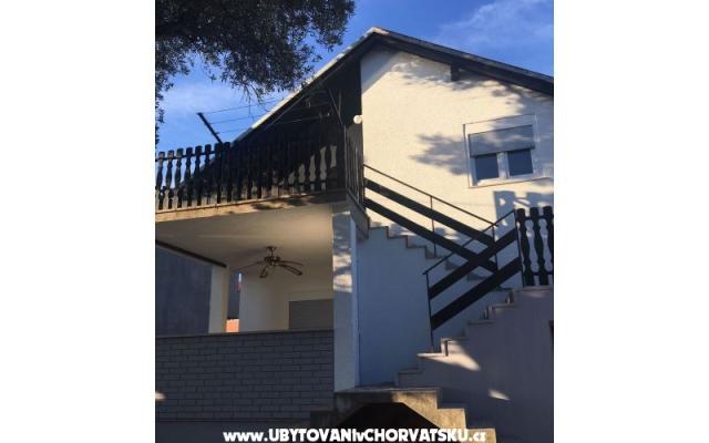 Apartment Parlov - Unterkunft Sukosan Kroatien
