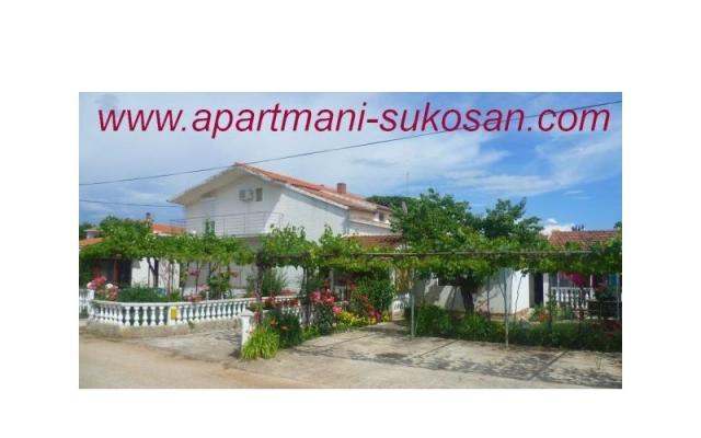 Appartements Grginović - Unterkunft Sukosan Kroatien