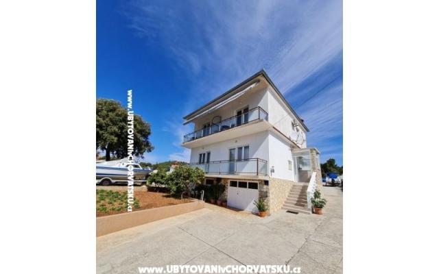 Appartements Ecija - Unterkunft Tisno Kroatien