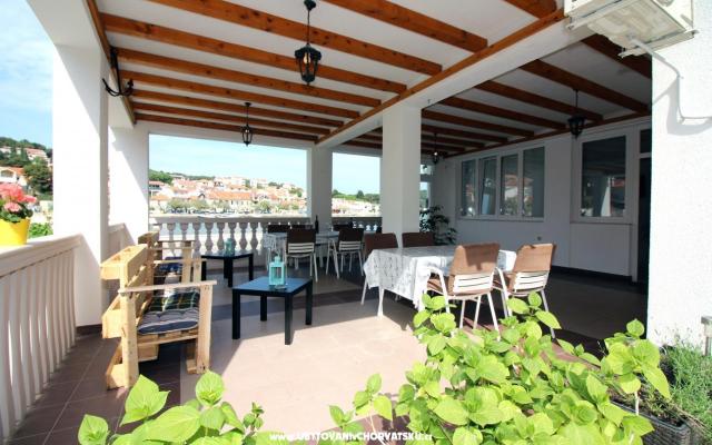 Appartements Nika - Unterkunft Tisno Kroatien