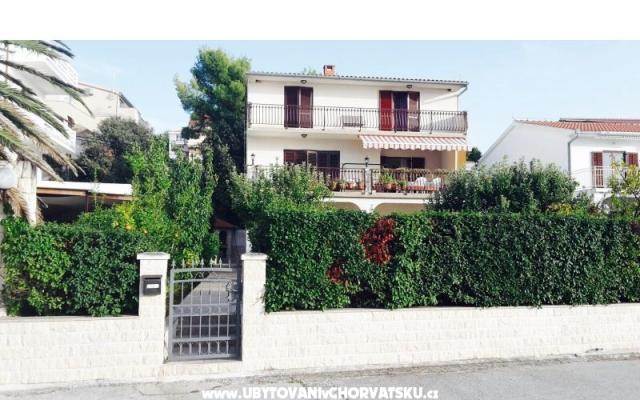 Apartment Ana - Unterkunft Trogir Kroatien