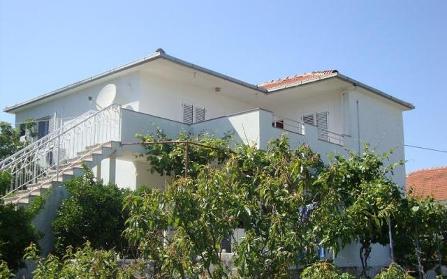 Apartment Jakov - Unterkunft Trogir Kroatien