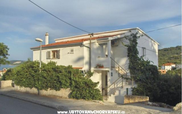 Appartements Boa  - Unterkunft Trogir Kroatien