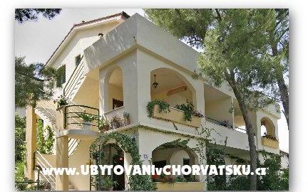 Appartements Grbeša - Unterkunft Trogir Kroatien