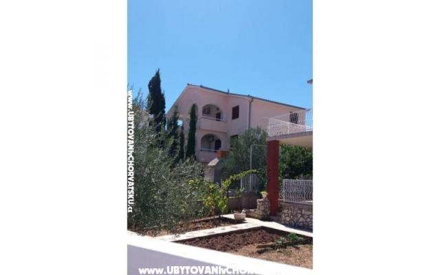 Appartements Šošo - Unterkunft Trogir Kroatien