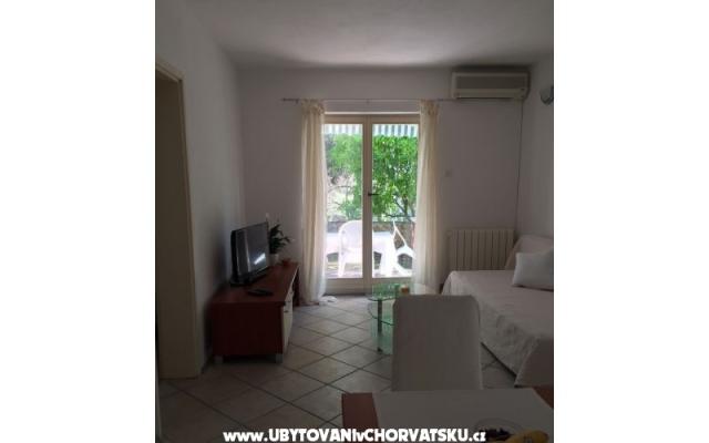 Appartements Ivic - Unterkunft Trogir Kroatien