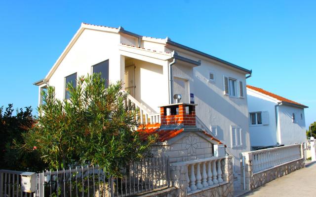 Appartements Jajcevic - Unterkunft Trogir Kroatien