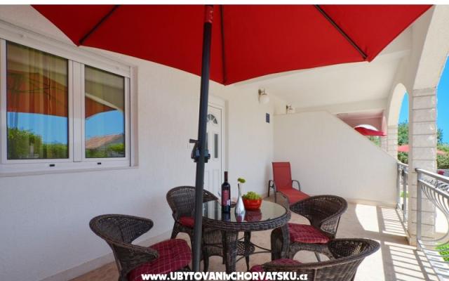 Appartements Lukas - Unterkunft Trogir Kroatien
