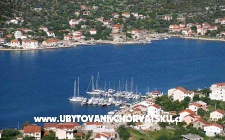 Appartements Marušić - Unterkunft Trogir Kroatien