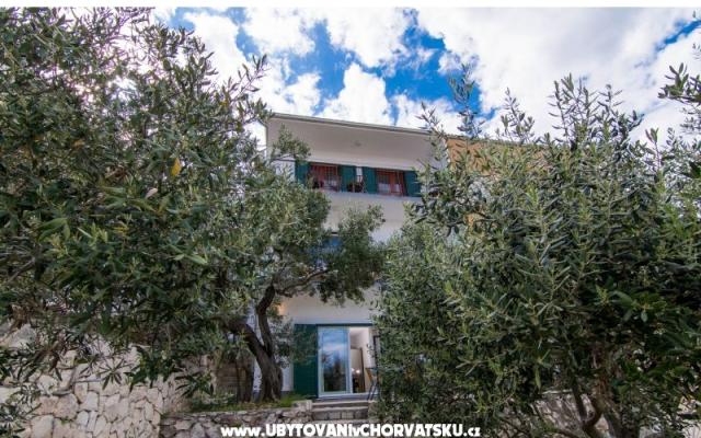 Appartements Slobodan - Unterkunft Trogir Kroatien