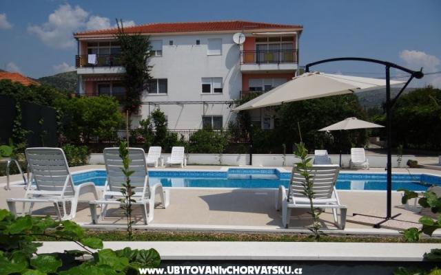 Appartements Zulim - Unterkunft Trogir Kroatien