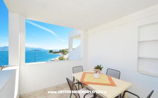 Appartement Petra Arbanija - Unterkunft Trogir Kroatien