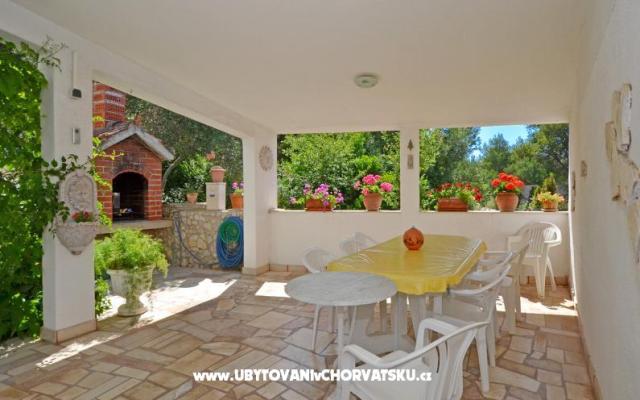 Ferienwohnungen Beba - Unterkunft Trogir Kroatien