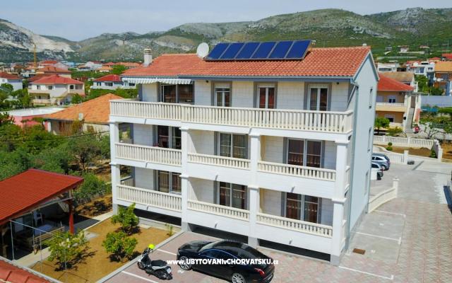 Ferienwohnungen Jozic - Unterkunft Trogir Kroatien