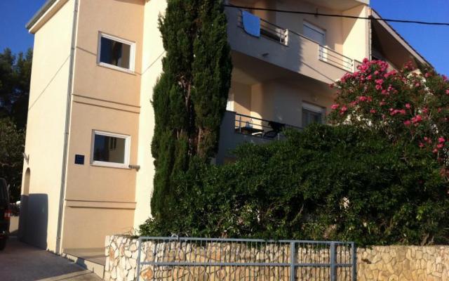 Ferienwohnungen Toni - Unterkunft Trogir Kroatien