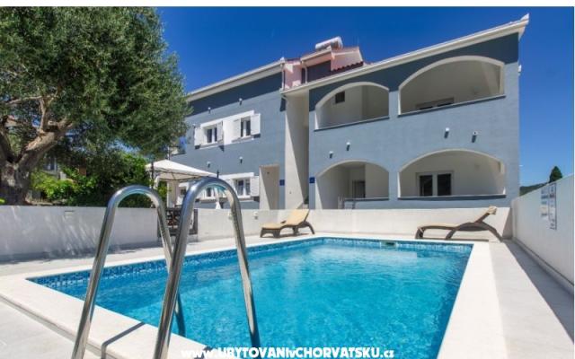 Villa Dalmatian Child - Unterkunft Trogir Kroatien