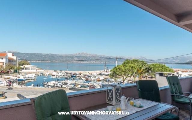 Villa Domić - Unterkunft Trogir Kroatien