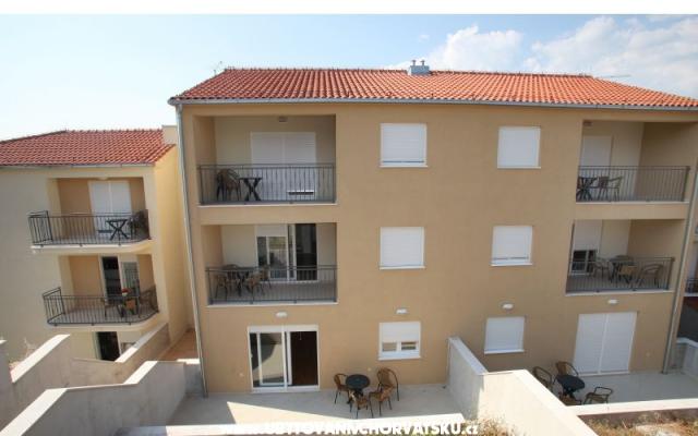 Villa IRIS - Unterkunft Trogir Kroatien