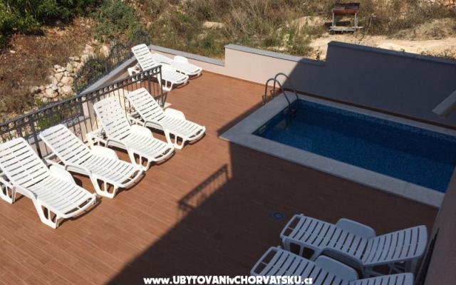Villa Tatjana - Unterkunft Trogir Kroatien