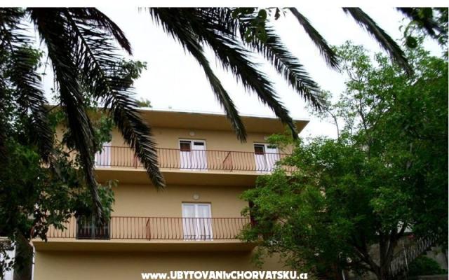 Appartements Malina i Krsto - Unterkunft Tucepi Kroatien