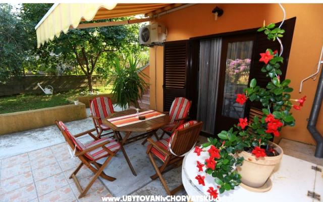 Appartements Gašpe - Unterkunft Insel Ugljan Kroatien