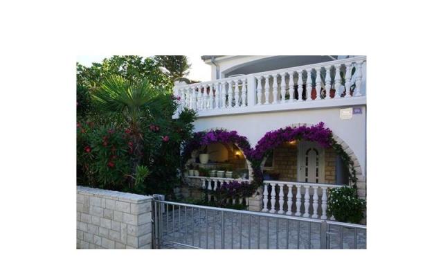 Apartment Sabina - Unterkunft Insel Vir Kroatien