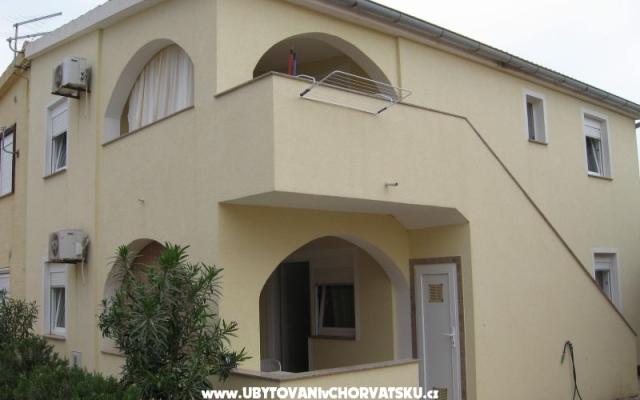 Appartements otok Vir - Unterkunft Insel Vir Kroatien