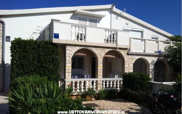 Apartment IVA - VIR - Unterkunft Insel Vir Kroatien