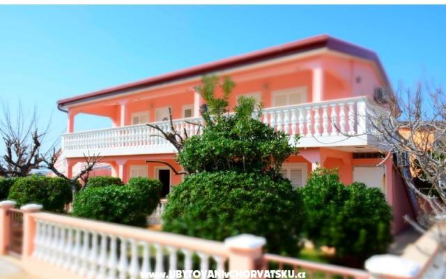 Aprtments Slaviček - Unterkunft Insel Vir Kroatien