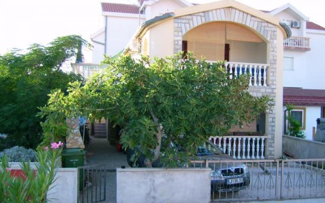 Ježinec Apartment - Unterkunft Insel Vir Kroatien