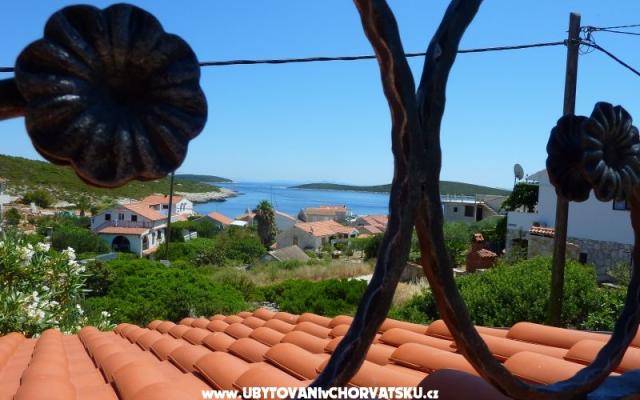 Villa Vinka*** - Unterkunft Insel Vis Kroatien