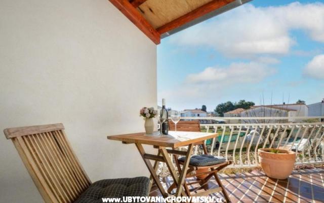 Apartment Sunce 4+4 - Unterkunft Vodice Kroatien